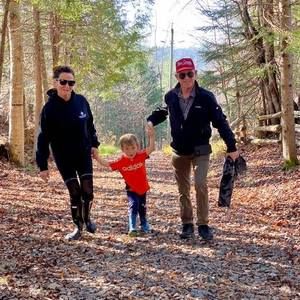 Meet your Posher, Debbie